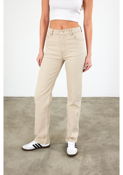 Kadın Yüksek Bel Straight Fit Renkli Jean Pantolon fiyatları