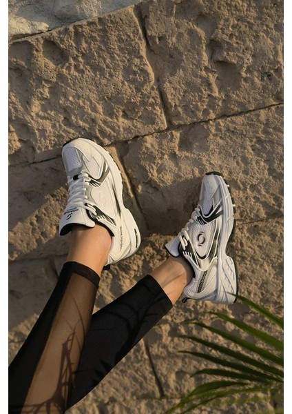 Garantili Kadın Beyaz Siyah Günlük Rahat Sneaker Ayakkabı INF-3756 fiyatları