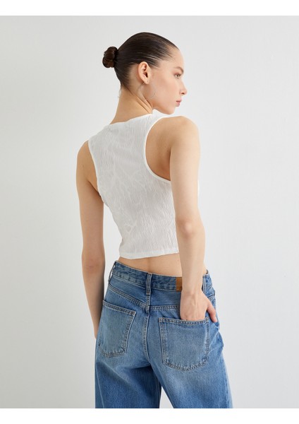 Asimetrik Crop Üst Dokulu Slim Fit Yuvarlak Yaka