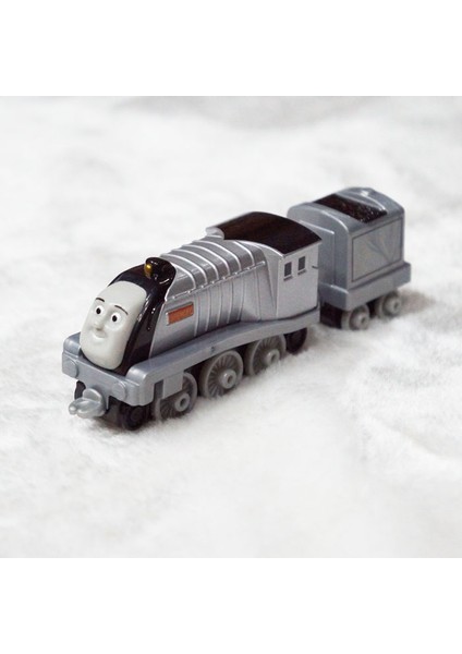 1/43 Orijinal Thomas ve Arkadaşları Metal Döküm Tren Oyuncak Kanca Bağlantısı Sevimli Çocuk Oyuncakları Doğum Günü Hediyesi (Yurt Dışından) fırsatları