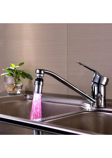 Gümüş Tarzı Mutfak Lavabo 7 Renk Değişimi Su Aydınlık Su Akış Duş LED Musluk Musluk Işık Filtresi Memesi Su Tasarruflu Duş Spreyi (Yurt Dışından) fırsatları