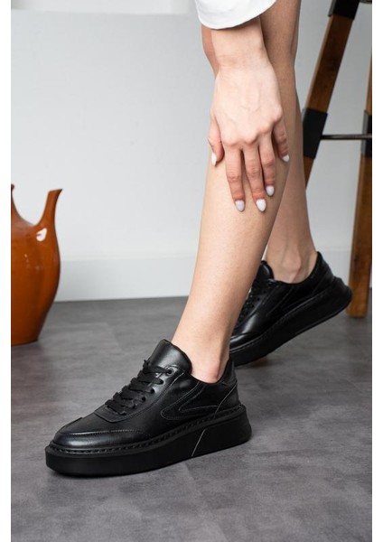 Siyah (Siyah Taban) Bağcıklı Günlük Hafif Taban Kadın Sneaker fırsatları