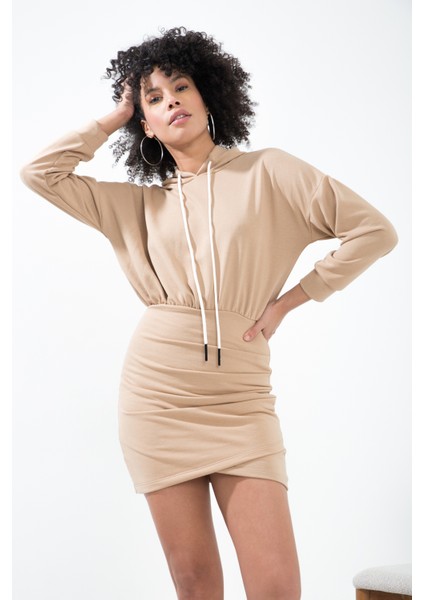 Trend Kapüşonlu Beli Lastikli Drapeli Mini Sweat Elbise Hb