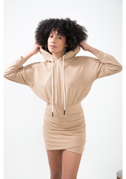 Trend Kapüşonlu Beli Lastikli Drapeli Mini Sweat Elbise Hb