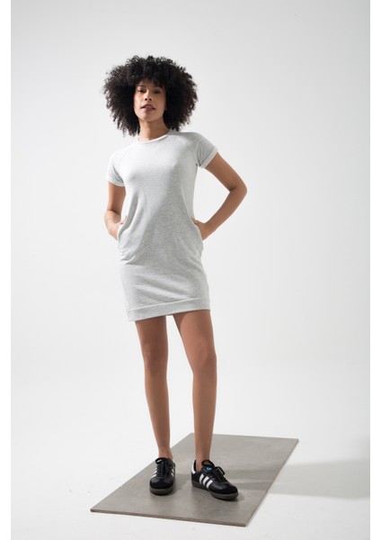 Carl Kısa Kollu 3 Iplik 0 Yaka Cepli Mini Sweat Elbise Hb