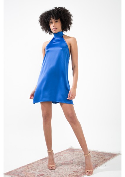 Quen Boyundan Bağlamalı Sırt Dekolteli Saten Mini Elbise Hb