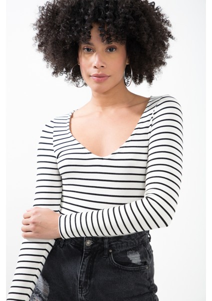V Yaka Siyah Beyaz Çizgili Çıtçıtlı Uzun Kollu Kaşkorse Bodysuit Zıbın modelleri