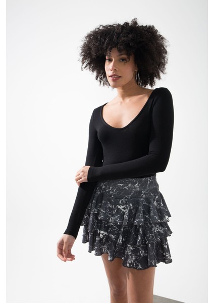 V Yaka Siyah Çıtçıtlı Uzun Kollu Kaşkorse Bodysuit Zıbın