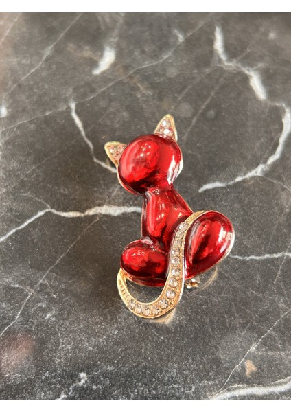 Kırmızı Taşlı Kedi Hediye Iğneli Çelik Kadın Broş