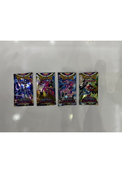 Pokemon Oyun Kartı 5 Set Bir Arada Toplam 20 Paket Pokemon Kart ve 2 Adet Pokemon Kart Çantası modelleri