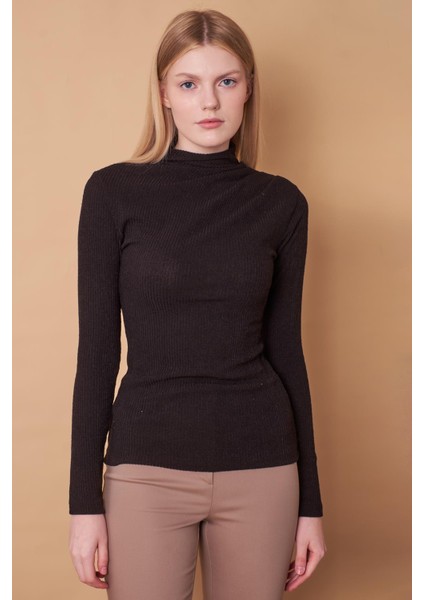 Kadın Kaşkorse Yarım Balıkçı Omuzları Pileli Uzun Kol Likralı İnce Triko Bluz-Siyah