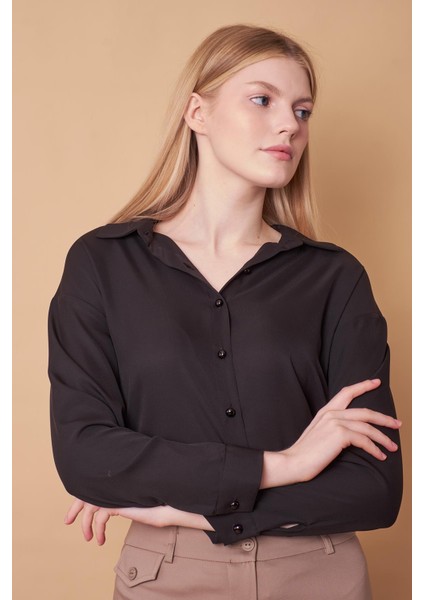 Kadın Yakalı Düşük Omuzlu Uzun Kol Likrasız Kumaş Gömlek-Siyah indirimleri