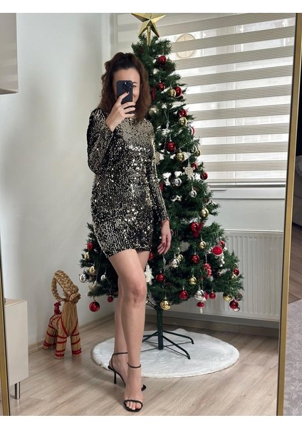 Uzun Kol Pul Payet Mini Elbise