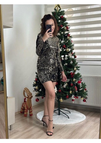 Uzun Kol Pul Payet Mini Elbise