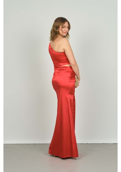 Kadın Tek Omuz Derin Yırtmaçlı Saten Abiye Elbise 1873 Kırmızı indirimleri
