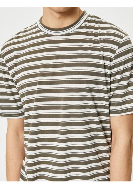 Bisiklet Yaka Tişört Kısa Kollu Viskon Karışımlı fırsatları