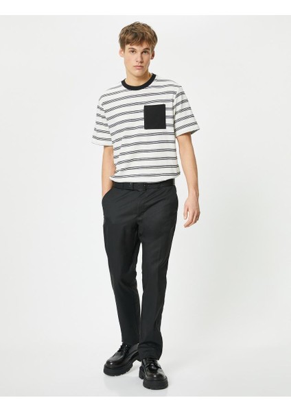 Cep Detaylı Tişört Bisiklet Yaka Kısa Kollu