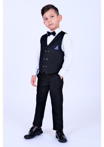 Siyah Mendil Detaylı Erkek Çocuk Smokin Takım modelleri