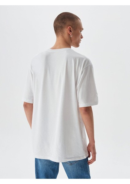 Erkek Beyaz T-shırt modelleri