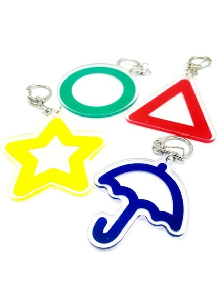 No.8 Boyutu Kalamar Oyunu Araba Anahtarlık Asker Üçgen Serisi Yaratıcı Charms 3D Mini Bebek Heykelcik Oto Anahtarlık Araba Sırt Çantası Kolye Hediye (Yurt Dışından) fiyatları