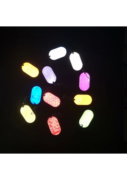 Koyu Mavi Özelleştirilmiş Yansıtıcı Anahtarlık Oval Şekil Trafik Güvenliği Yansıtıcı Kolye Yaratıcı Dıy Araba Anahtarlığı (Yurt Dışından) modelleri