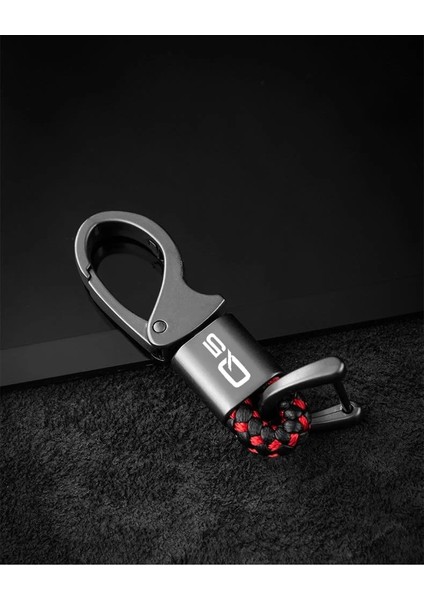 S5 Yeni Araba Bibloçinko Alaşım Evrensel Li Anahtarlıklar Audi A3 A4 A5 A6 A7 Q2 Q3 Q5 Q7 Q8 Logo ile Araba Anahtarlık Anahtarlık (Yurt Dışından)