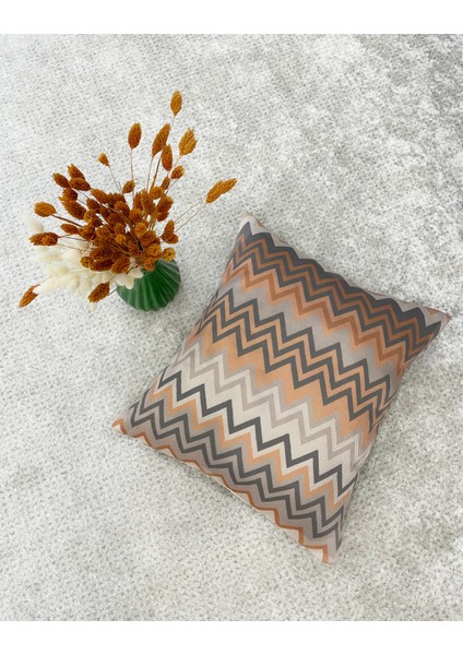 Zigzag Desen Renkli Kırlent Kılıfı 45 x 45
