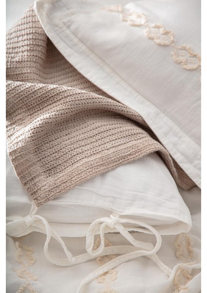 Sima Krem Organik Pamuk Müslin Brodeli Çift Kişilik Nevresim Takımı modelleri