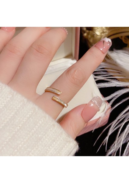 Şık Geometrik Kabuk Açılımlı Ayarlanabilir Yüzük (Yurt Dışından) modelleri
