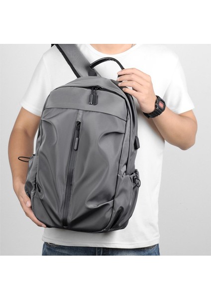 Büyük Kapasiteli Rahat Sırt Çantası (Yurt Dışından) fırsatları