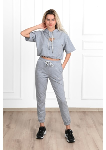 Kadın Göğüs Dekolteli Eşofman Takımı 3797-23 modelleri