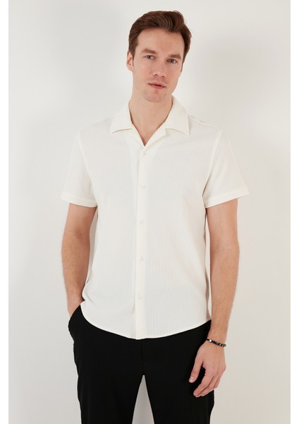 Pamuk Karışımlı Kısa Kollu Regular Fit Erkek Gömlek CF24S115882