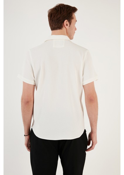 Pamuk Karışımlı Kısa Kollu Regular Fit Erkek Gömlek CF24S115882