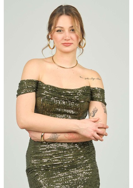 Kadın Düşük Kollu Pul Işlemeli Asimetrik Kesim Abiye Elbise 4123 Haki modelleri