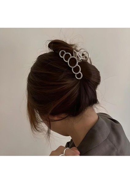 Kadın Halka Model Kararmaz 7 cm Metal Toka