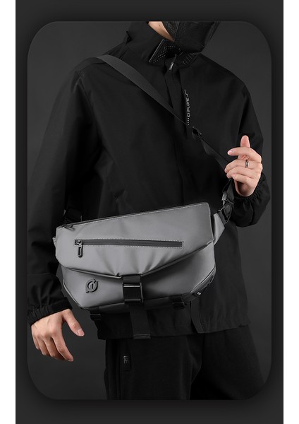 Yeni Fonksiyonel Spor Büyük Kapasiteli Crossbody Çanta, Basit ve Şık Tek Omuzlu Erkek Çantası, Iş Küçük Omuz Çantası (Yurt Dışından)