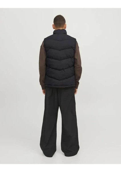 Jack&jones 12238853 Icı Dolgulu Kapak Ceplı Sısme Yelek fiyatları