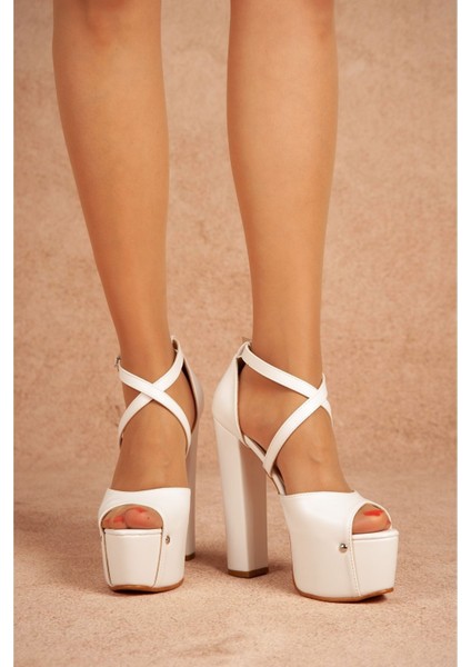 Bella Ince Bantlı Yüksek Kalın Topuklu Platform Ayakkabı modelleri