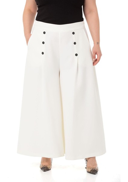 Büyük Beden Düğme Detaylı Geniş Paça Fermuarlı Beyaz Pantolon