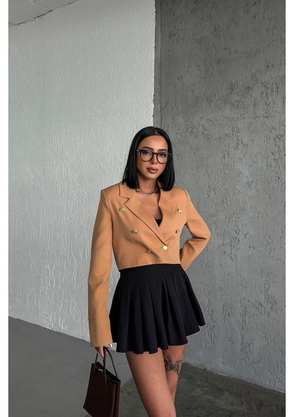 Kadın Düğmeli Crop Ceket modelleri