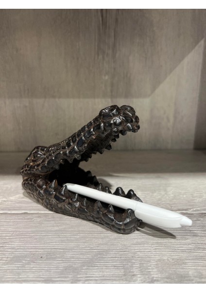 Reçine Timsah Kafası Küllük fiyatları