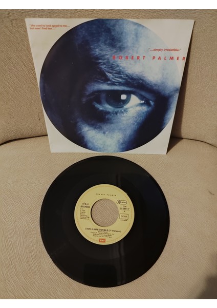 Robert Palmer - Simply Irresistible -1988 Almanya Basım 45 Lik Plak 2. El