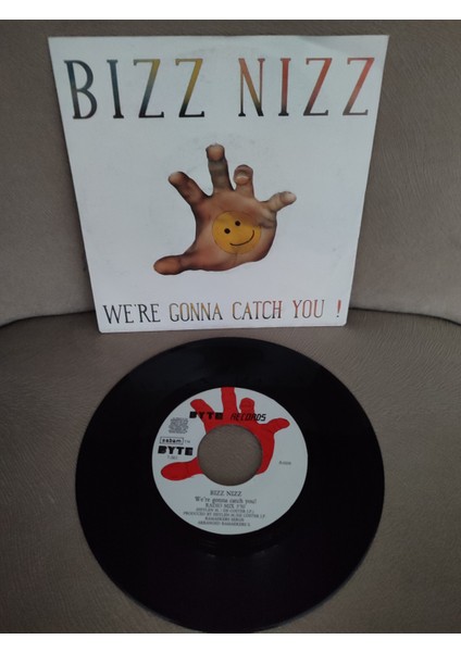 Bızz Nızz - We’re Gonna Catch You -1989 Belçika Basım Nadir 45 Lik Plak 2. El