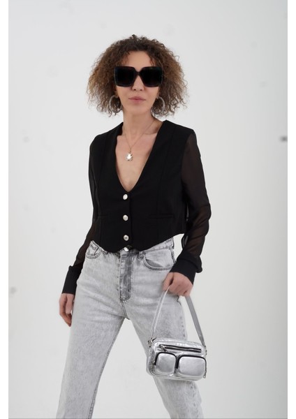 Siyah Yelek Detaylı Organze Kol Gömlek