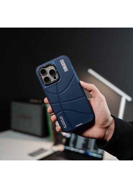 iPhone 15 Pro Uyumlu Kılıf Magsafe Şarj Özellikli Youngkit Backboard Serisi Leather Mavi
