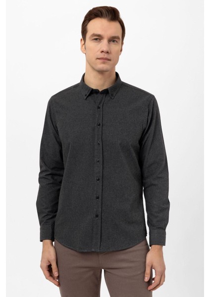 Köşeli Manşet Slimfit Düz Gömlek