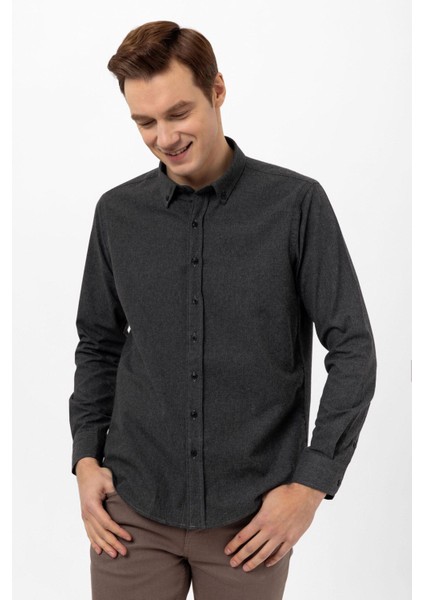 Köşeli Manşet Slimfit Düz Gömlek fırsatları