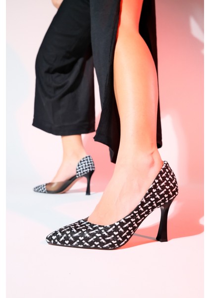 Wayne Siyah-Beyaz Desenli Şeffaf Kadın Ince Topuklu Ayakkabı