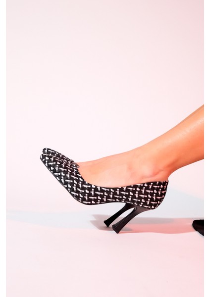 Wayne Siyah-Beyaz Desenli Şeffaf Kadın Ince Topuklu Ayakkabı modelleri