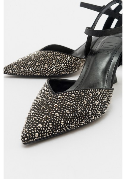 Vilka Siyah Saten Taşlı Sivri Burun Ince Topuklu Abiye Ayakkabı fırsatları